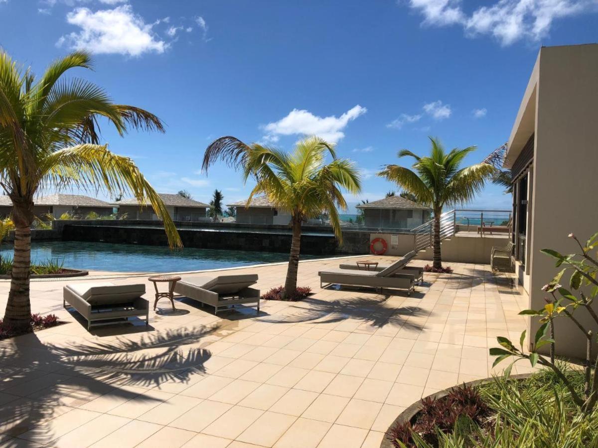 Apartment With A Sea View Roches Noires Buitenkant foto